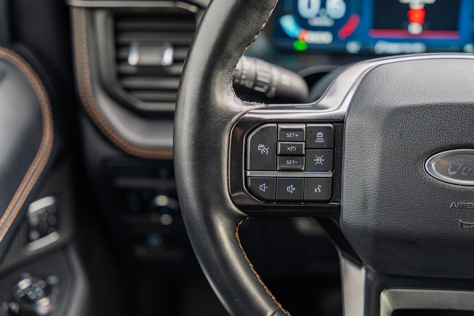 Certified 2023 Ford Expedition Platinum image 35