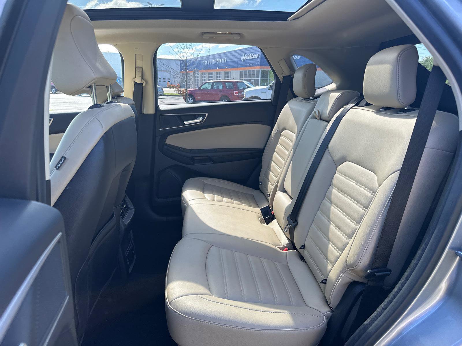 Certified 2022 Ford Edge SEL w/ Convenience Package AWD/4WD image 7