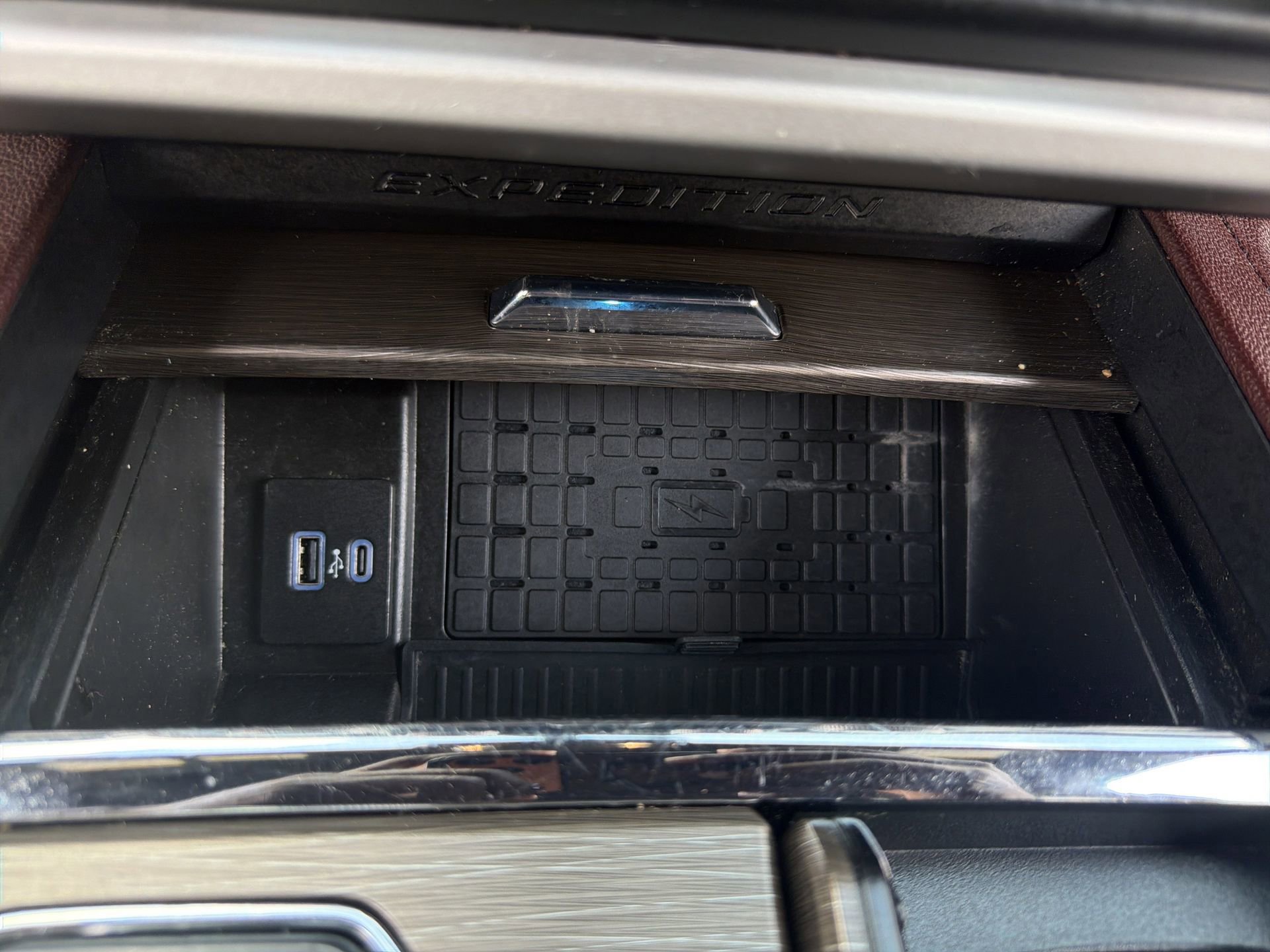 Certified 2024 Ford Expedition Limited AWD/4WD image 23