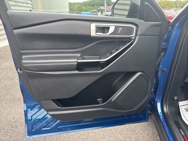Certified 2023 Ford Explorer ST AWD/4WD image 11