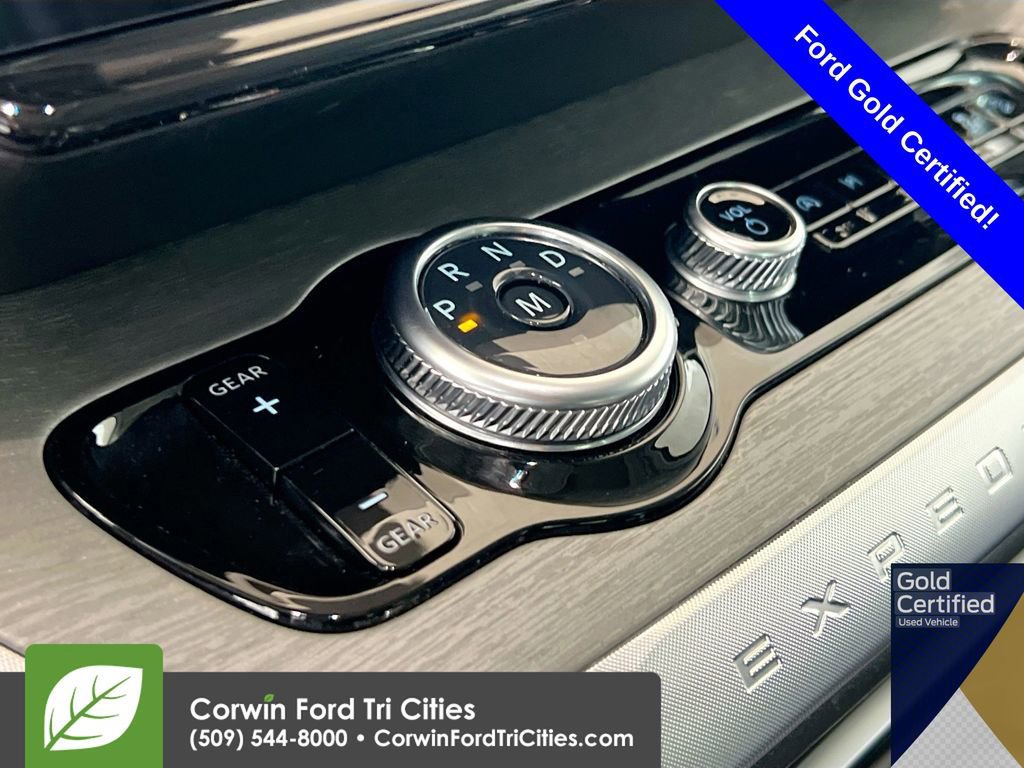 Certified 2025 Ford Expedition Max Platinum image 14