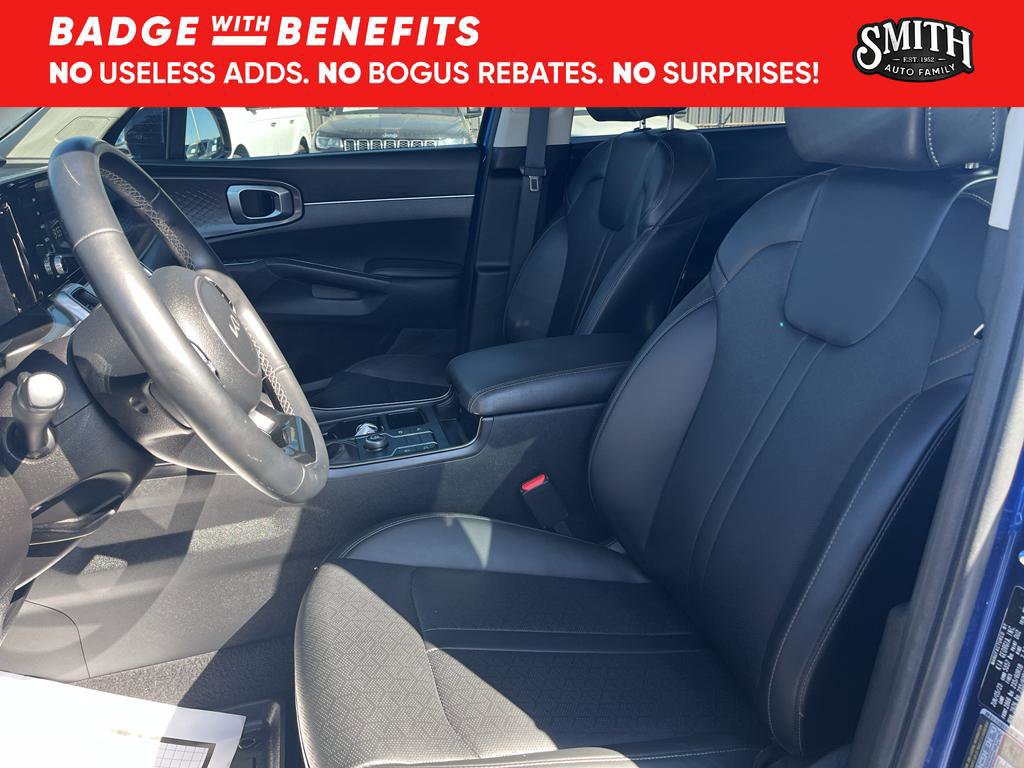Used 2023 Kia Sorento S FWD image 14