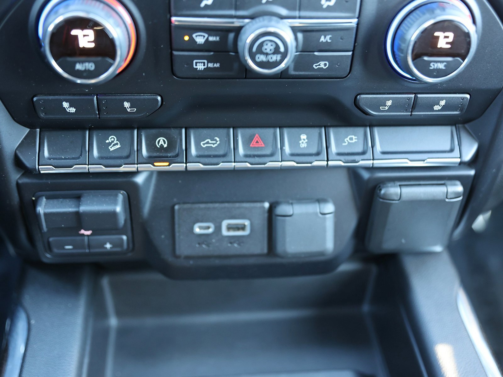 Used 2019 Chevrolet Silverado 1500 RST image 28