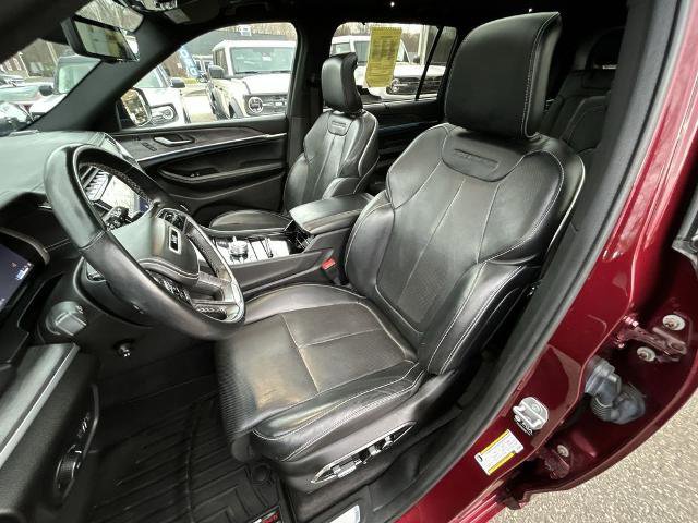 Used 2021 Jeep Grand Cherokee L Overland w/ Luxury Tech Group IV AWD/4WD image 11