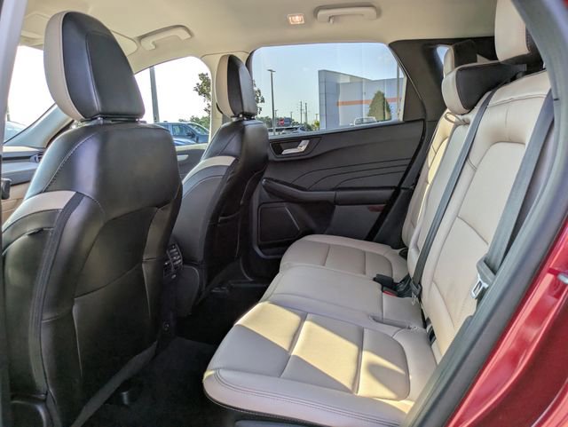 Certified 2022 Ford Escape SEL FWD image 14