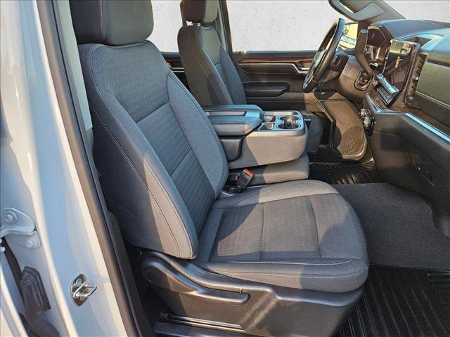 Used 2023 Chevrolet Silverado 1500 LT image 17