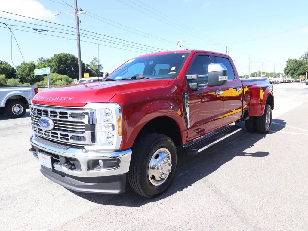 Certified 2023 Ford F350 XLT w/ 360-Degree Camera Package AWD/4WD image 5