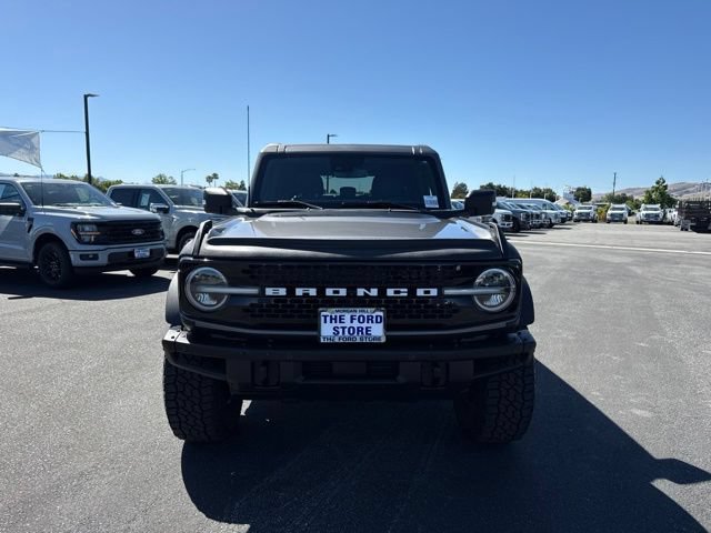 Certified 2022 Ford Bronco Wildtrak AWD/4WD image 3