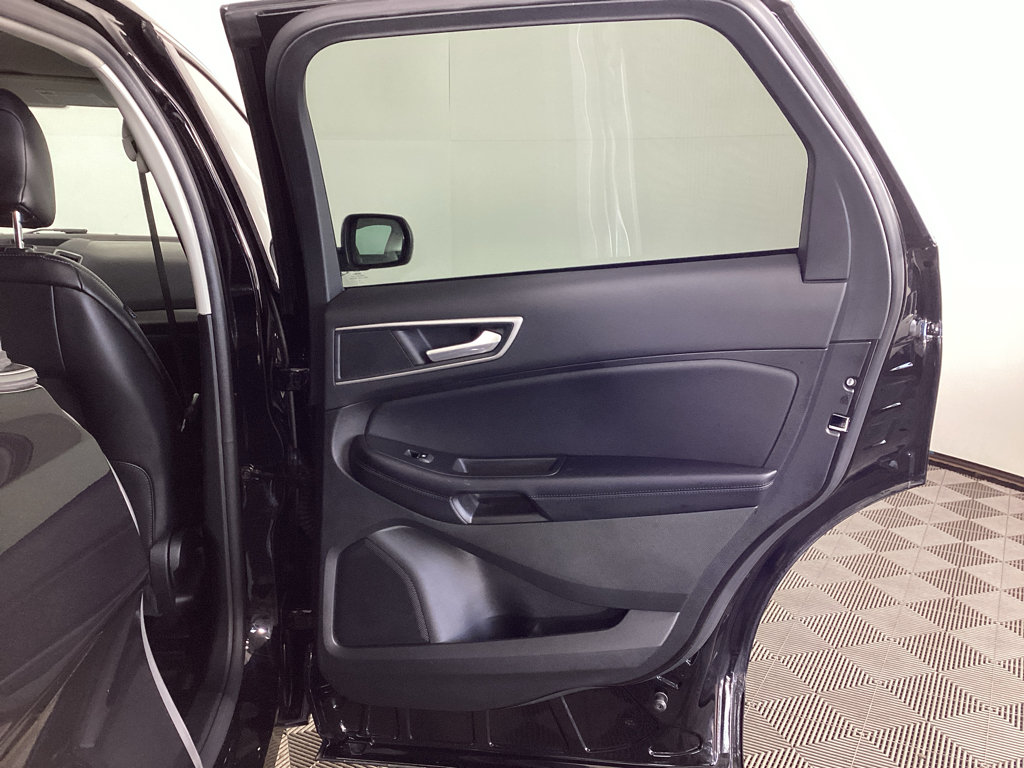 Certified 2024 Ford Edge SEL w/ Convenience Package AWD/4WD image 10