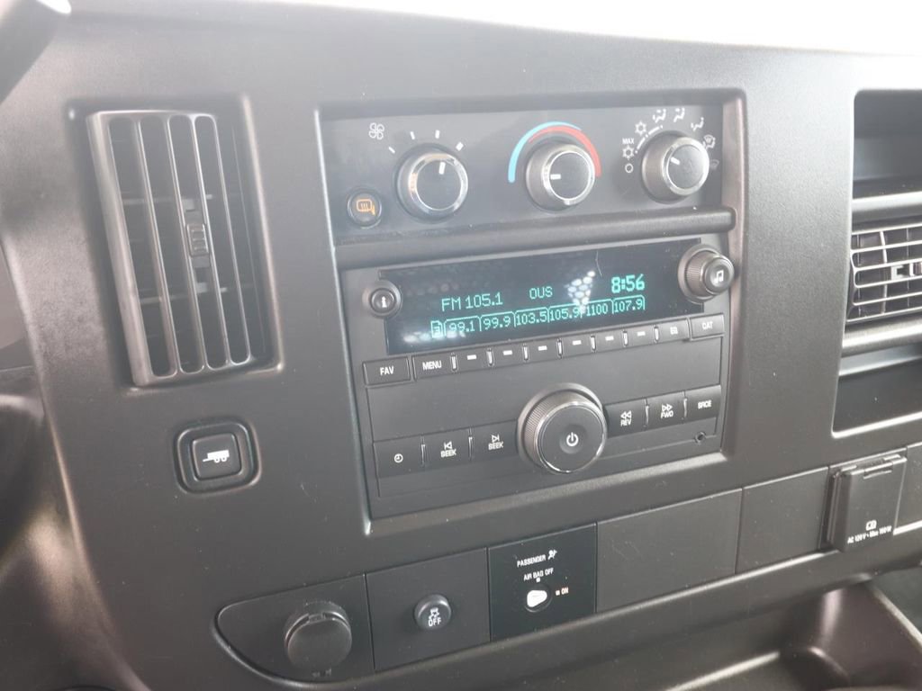 Used 2024 GMC Savana 2500 w/ Driver Convenience Package image 21