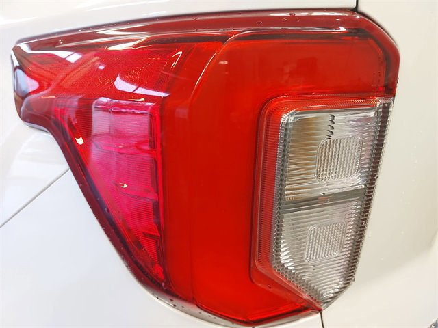 Certified 2020 Ford Explorer Platinum w/ Premium Technology Package image 33