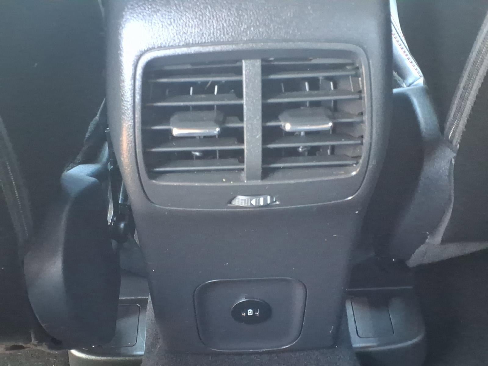 Certified 2024 Ford Escape ST-Line w/ Tech Pack #1 FWD image 18