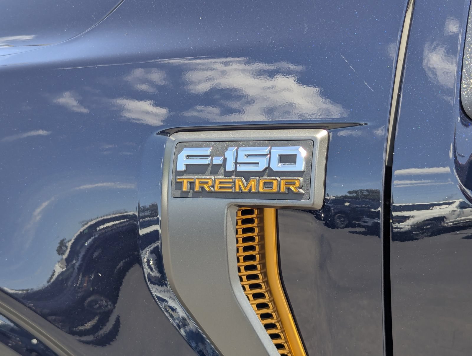 Certified 2025 Ford F150 Tremor w/ Equipment Group 402A High AWD/4WD image 14