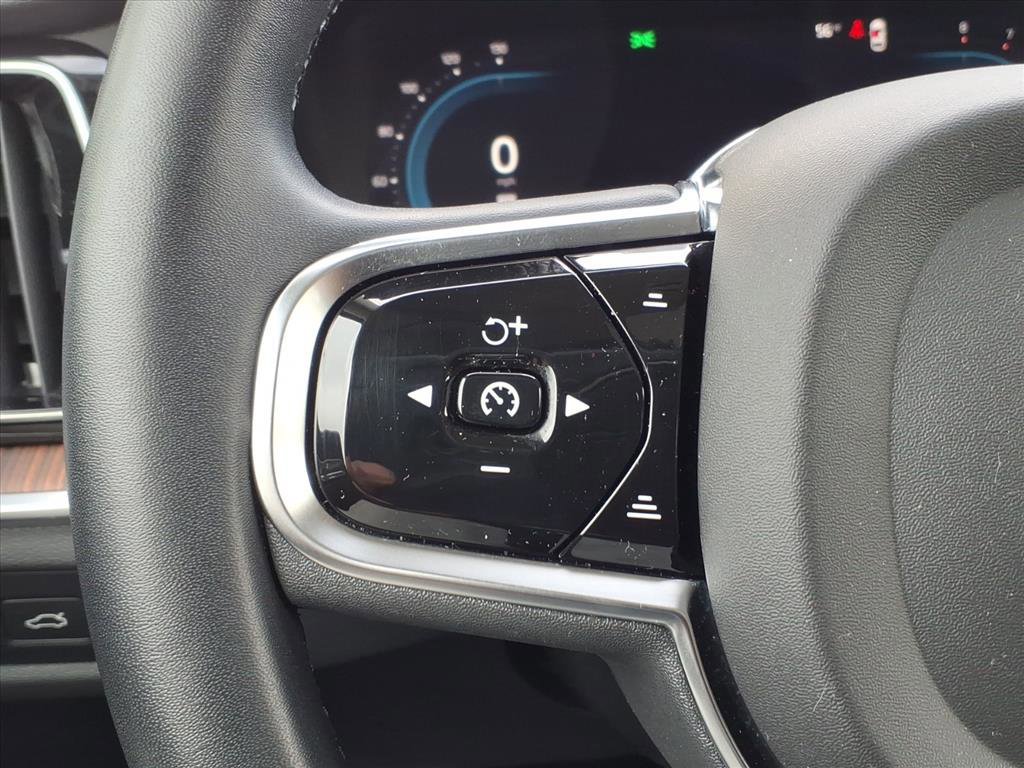 Used 2024 Volvo S60 B5 Plus image 20