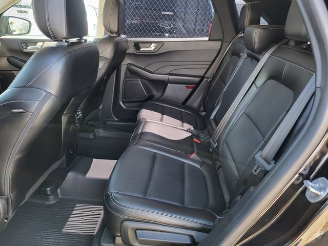 Certified 2022 Ford Escape SEL w/ Technology Package FWD image 13