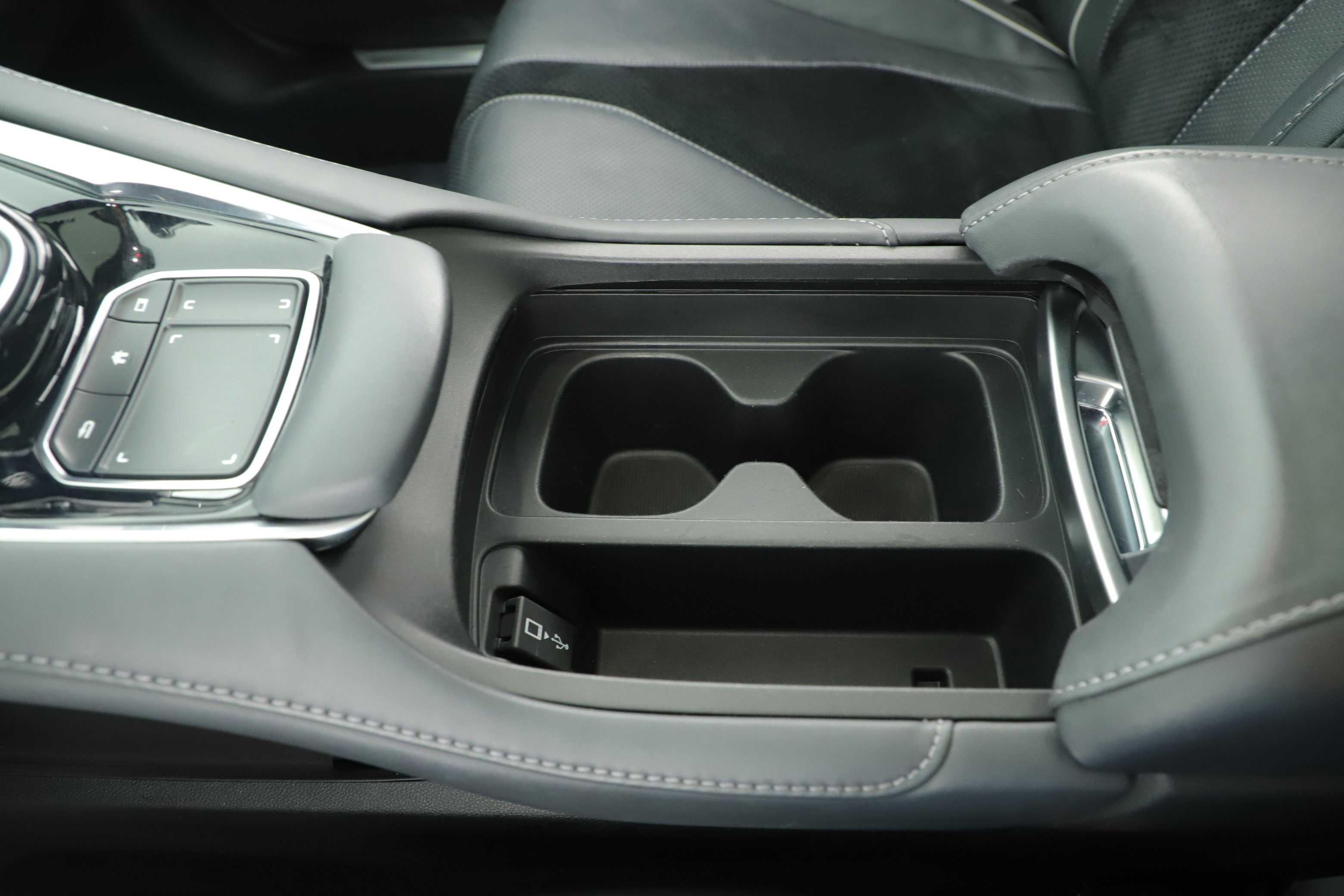 Used 2021 Acura RDX A-Spec image 17