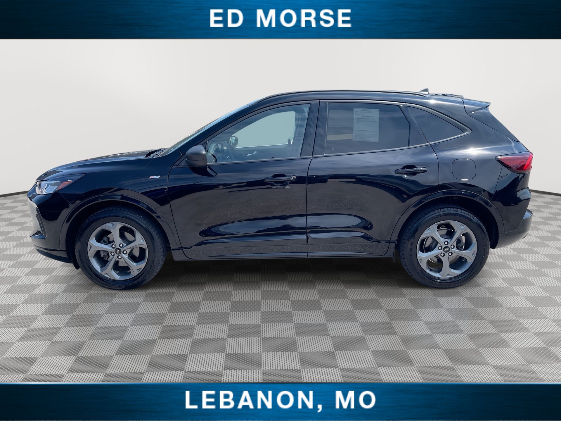 Certified 2023 Ford Escape ST-Line w/ Tech Pack #1 AWD/4WD image 5