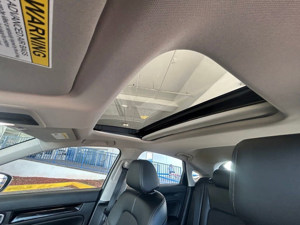 Used 2023 Honda Civic EX-L image 10