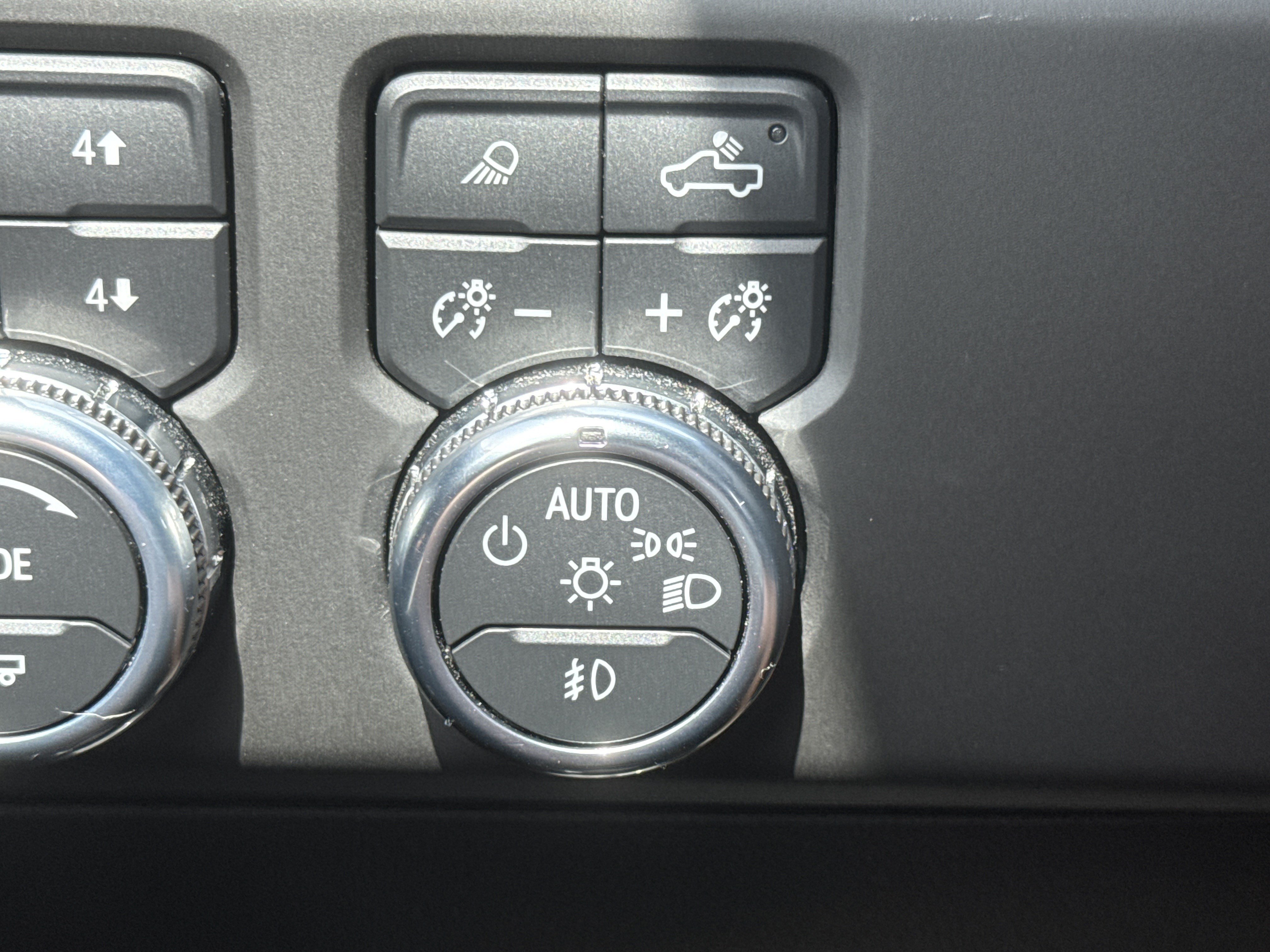 Used 2022 GMC Sierra 1500 AT4 w/ AT4 Premium Package AWD/4WD image 22