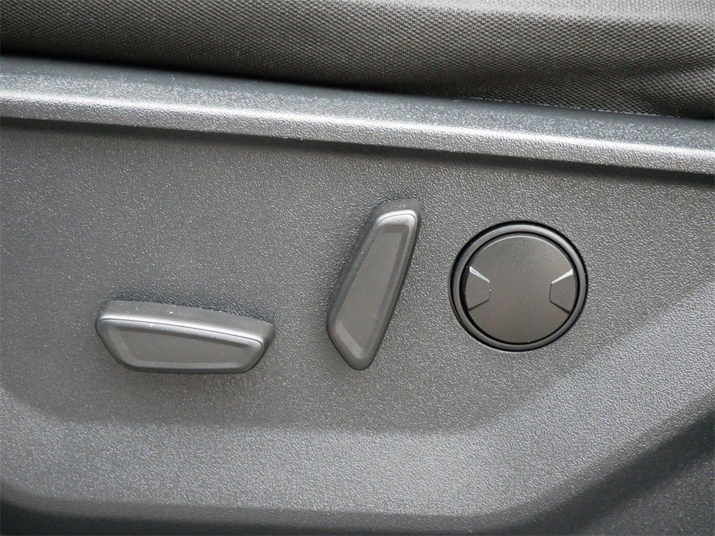 Certified 2023 Ford F150 XLT w/ Equipment Group 302A High image 15