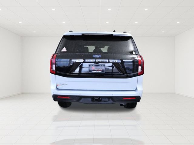 Certified 2025 Ford Expedition Active AWD/4WD image 5