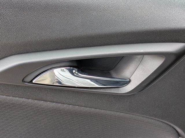 Used 2021 Chevrolet Malibu LT FWD image 29