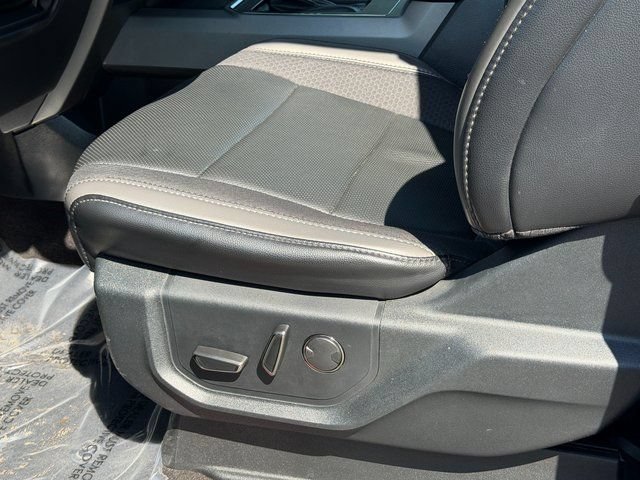 Certified 2019 Ford F150 Raptor w/ Equipment Group 801A Mid AWD/4WD image 27