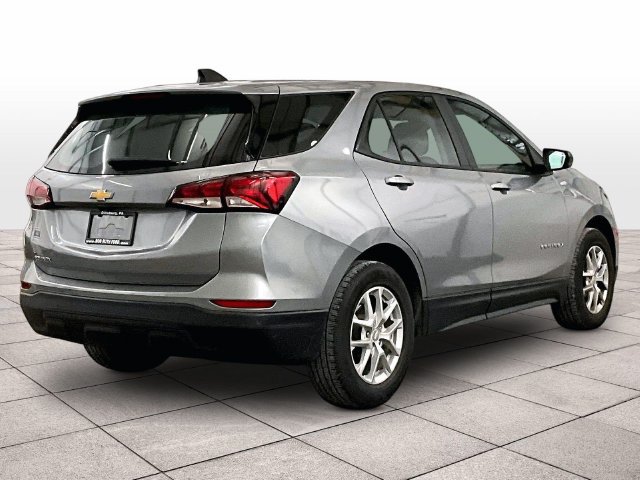 Used 2023 Chevrolet Equinox LS FWD image 11