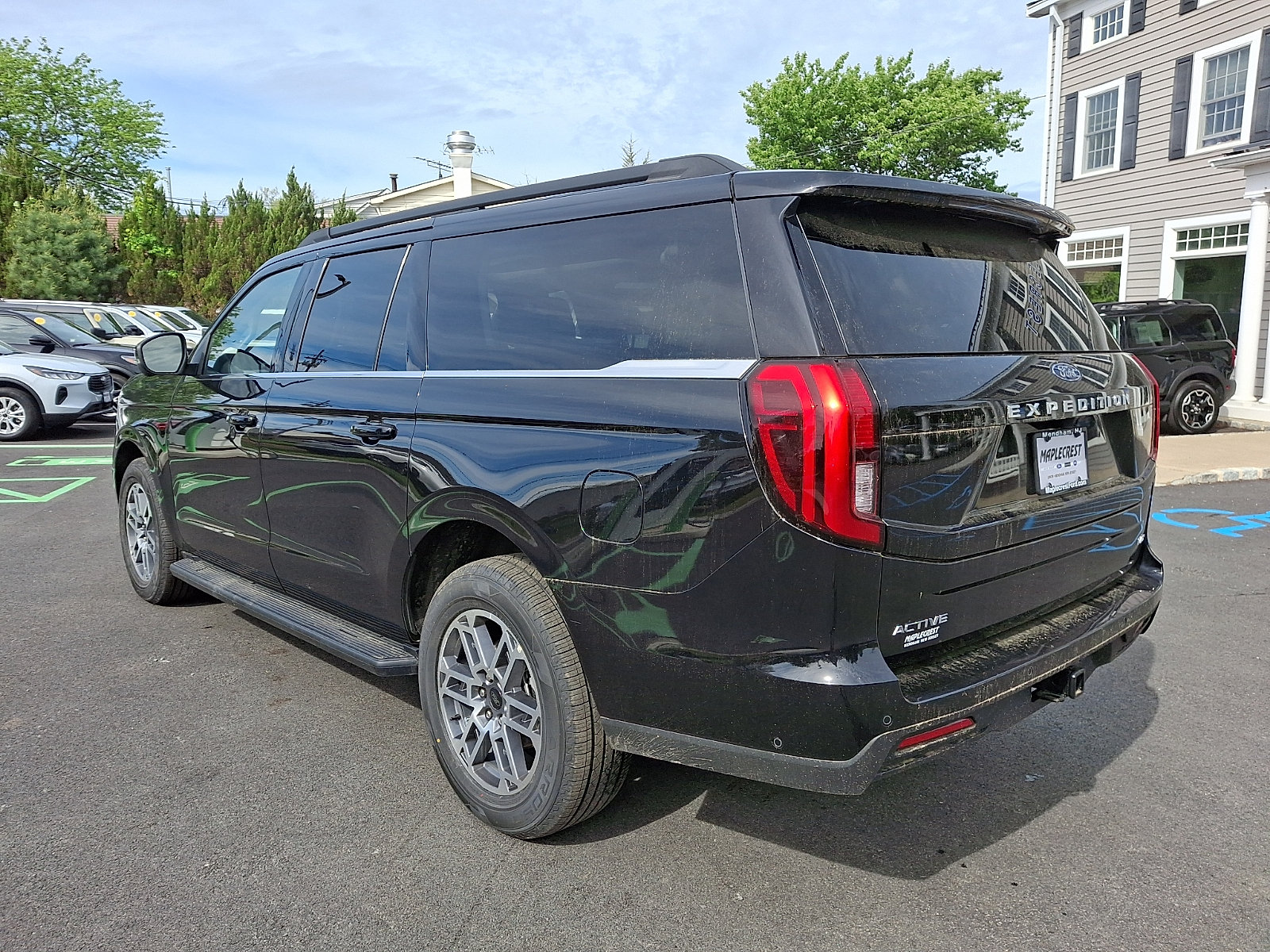 Certified 2025 Ford Expedition Max Active AWD/4WD image 7