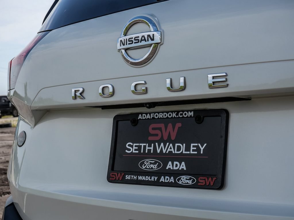 Used 2021 Nissan Rogue SV FWD image 64