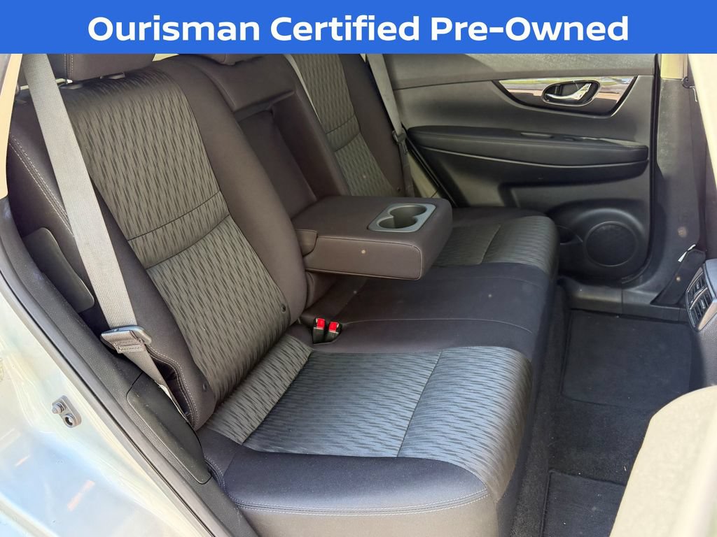 Used 2018 Nissan Rogue SV w/ Premium Package AWD/4WD image 16