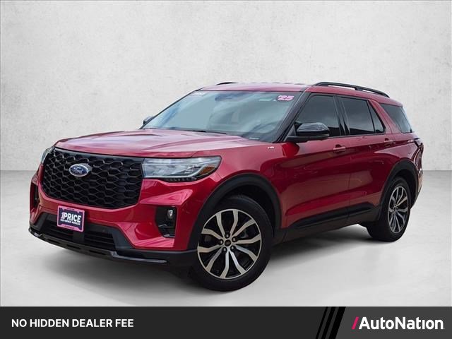 Certified 2025 Ford Explorer ST-Line w/ Premium Package RWD image 1