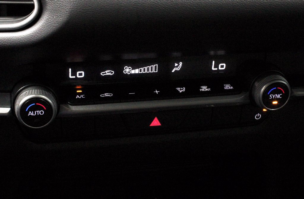 Used 2025 MAZDA CX-30 AWD 2.5 S w/ Select Sport Pkg image 29