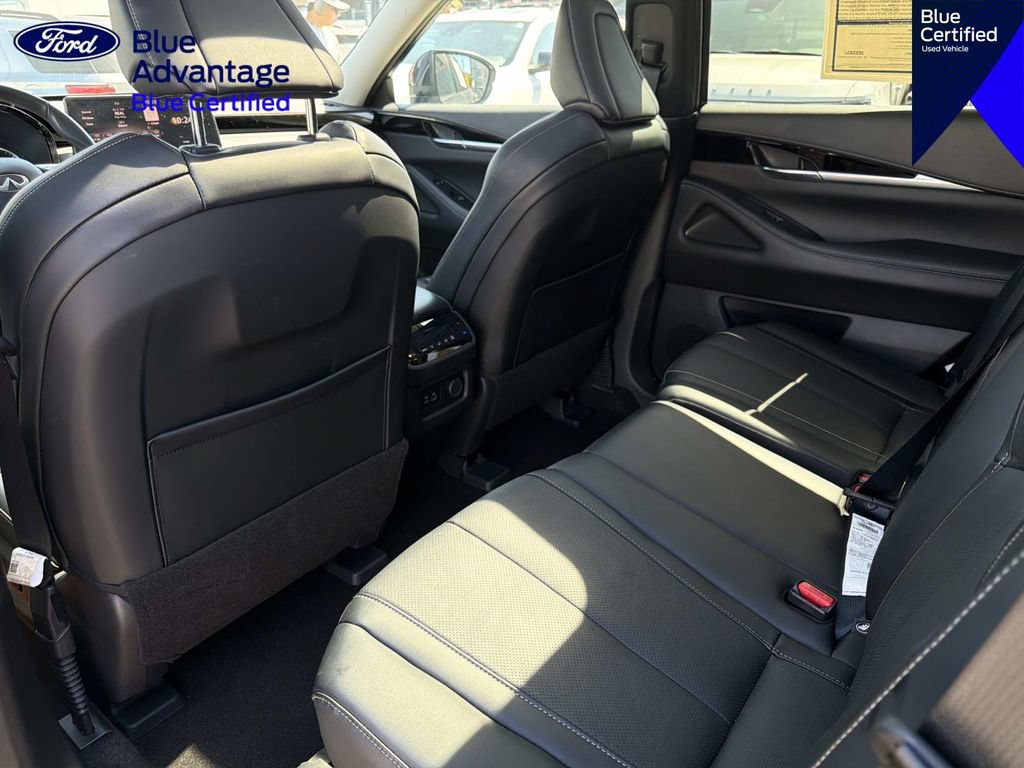 Used 2023 INFINITI QX60 Pure FWD image 12