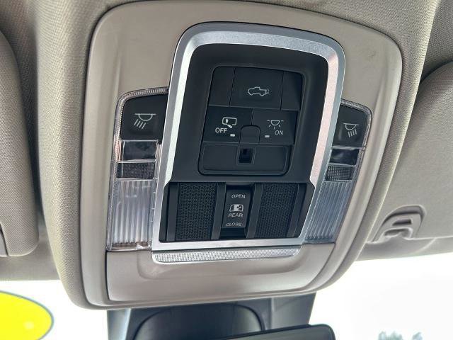 Used 2022 RAM 1500 Laramie RWD image 39