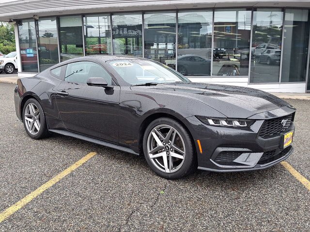 Certified 2024 Ford Mustang Coupe RWD image 24