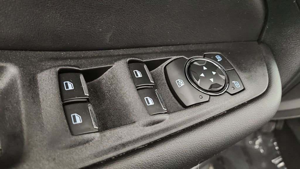 Certified 2022 Ford Edge SEL image 25