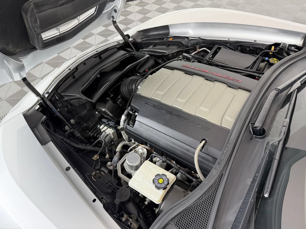 Used 2019 Chevrolet Corvette Stingray Coupe RWD image 21