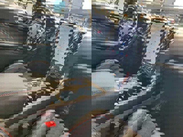 Certified 2024 Ford Edge ST w/ Equipment Group 401A image 31