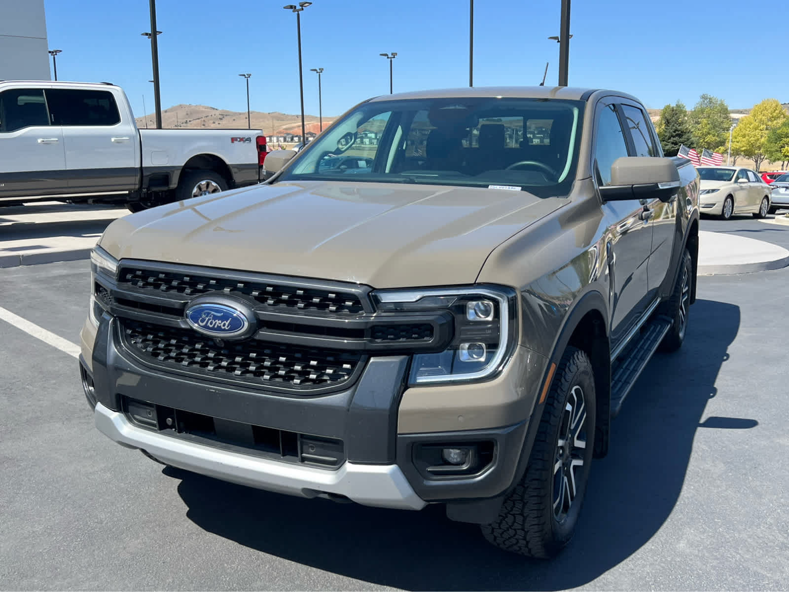Certified 2025 Ford Ranger Lariat w/ FX4 Off-Road Package AWD/4WD image 2