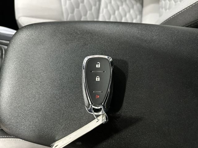 Used 2021 Chevrolet Equinox LT FWD image 30