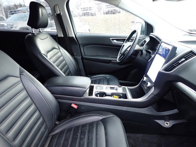 Certified 2022 Ford Edge SEL w/ Convenience Package image 11