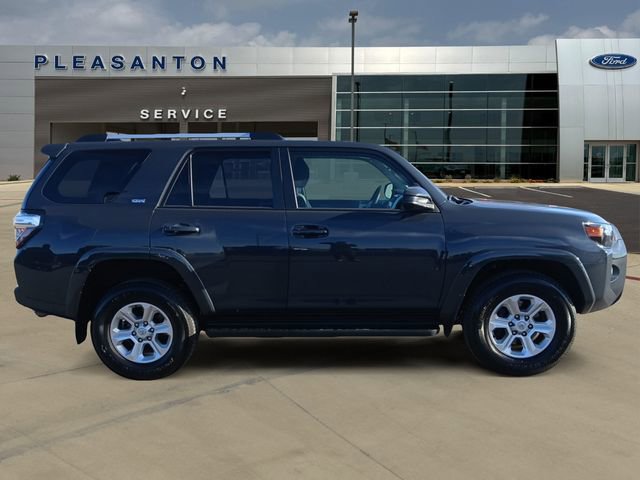 Used 2024 Toyota 4Runner SR5 image 6