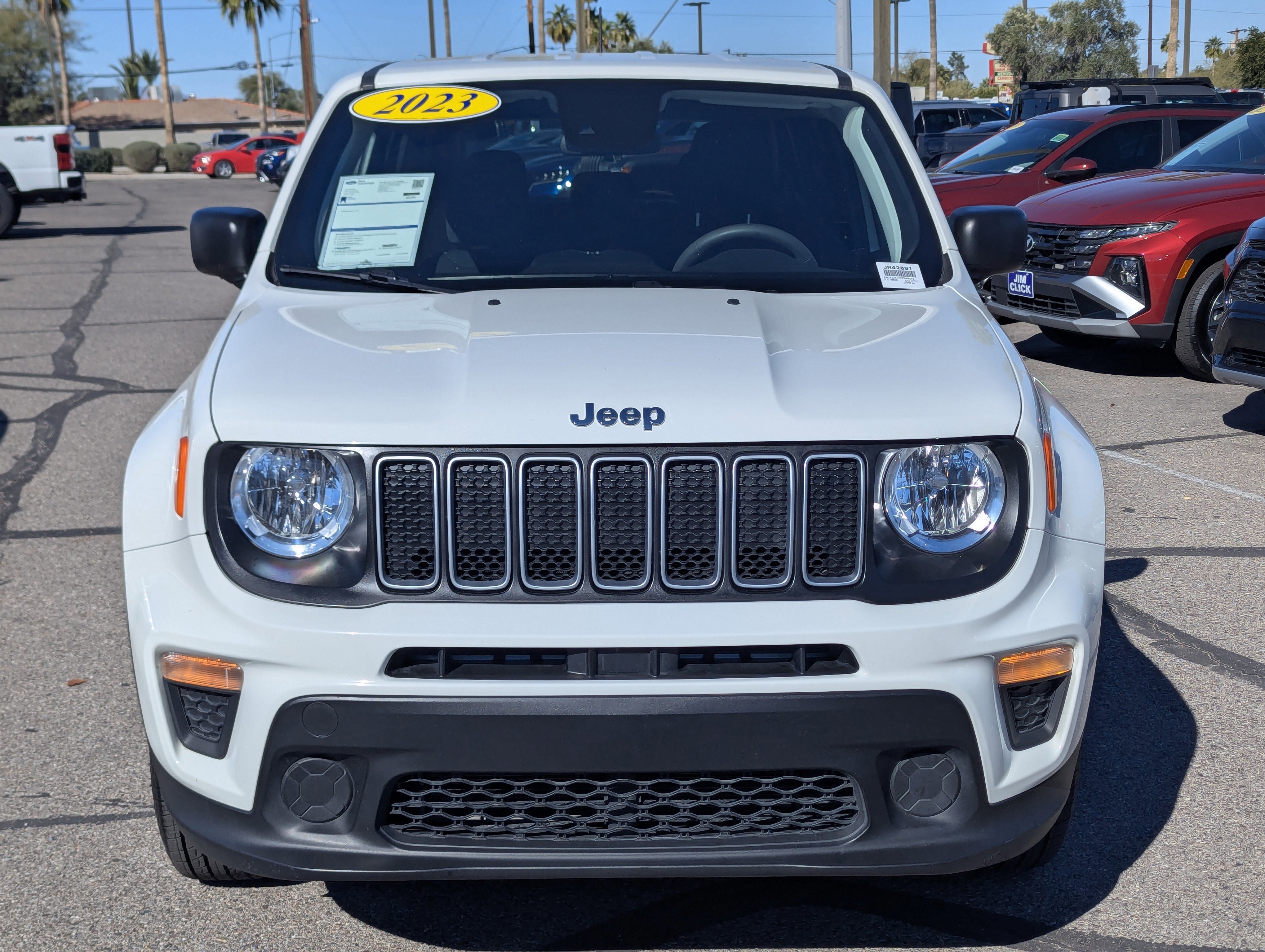 Used 2023 Jeep Renegade Latitude image 6