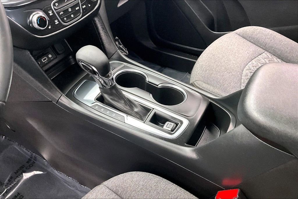 Used 2024 Chevrolet Equinox LT image 15