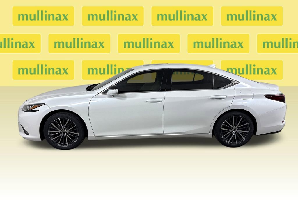 Used 2023 Lexus ES 350 w/ Premium Package FWD image 9