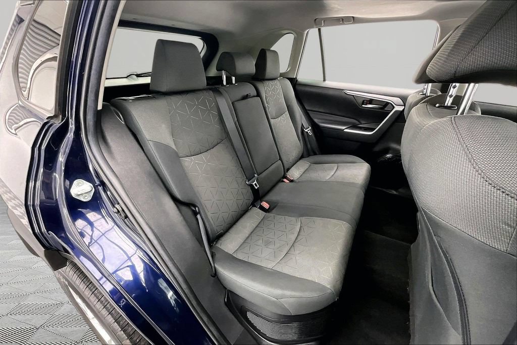 Used 2021 Toyota RAV4 XLE w/ Convenience Package AWD/4WD image 27