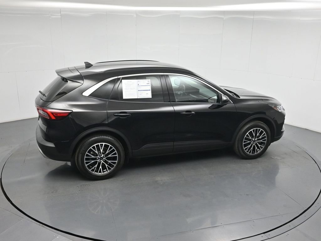 Certified 2023 Ford Escape SE FWD image 38