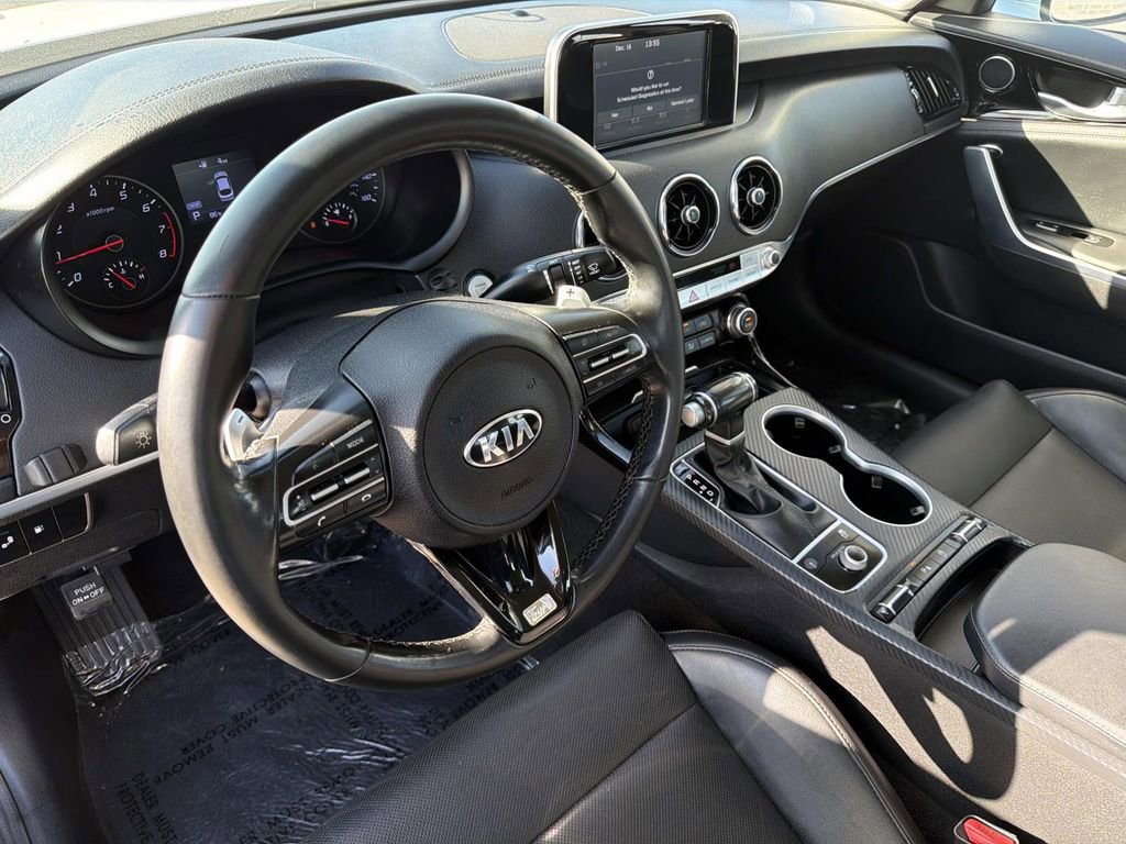 Used 2019 Kia Stinger image 7