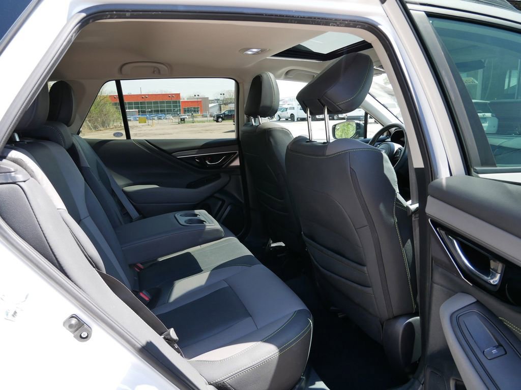 Used 2024 Subaru Outback Onyx Edition AWD/4WD image 9